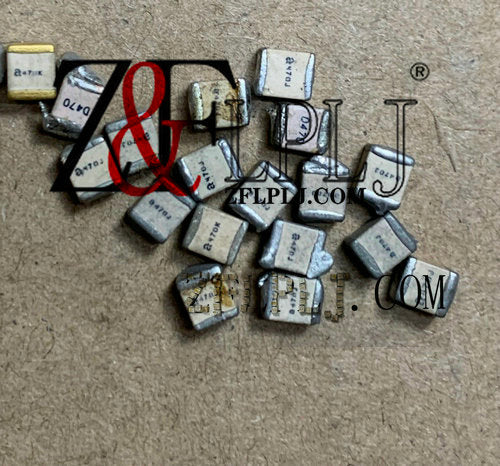 Porcelain Superchips Multilayer Capacitor 1210Size:1000PF 50V,10pF,24pF,27pF 500V,30pF,43pF,47pF,75pF 500V (Used/mixed) 10pcs