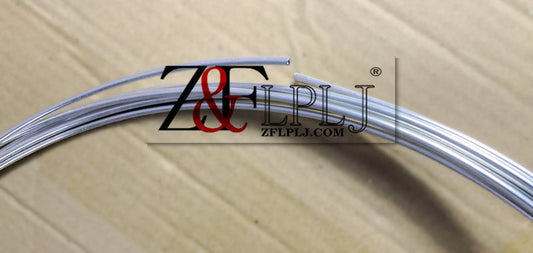 Semi-rigid coaxial cable  UT090-25: 25 Ohms, OD about 2.29mm, Tin-plated copper/Copper, 1 Meter/Lot