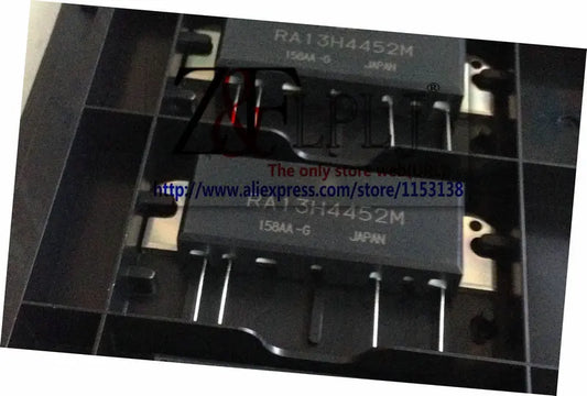 RA13H4452M  RA13H4452M-101 / 440-520MHz 13W 12.5V MOBILE RADIO  NEW ORIGINAL Sold by piece=1PCS/LOT
